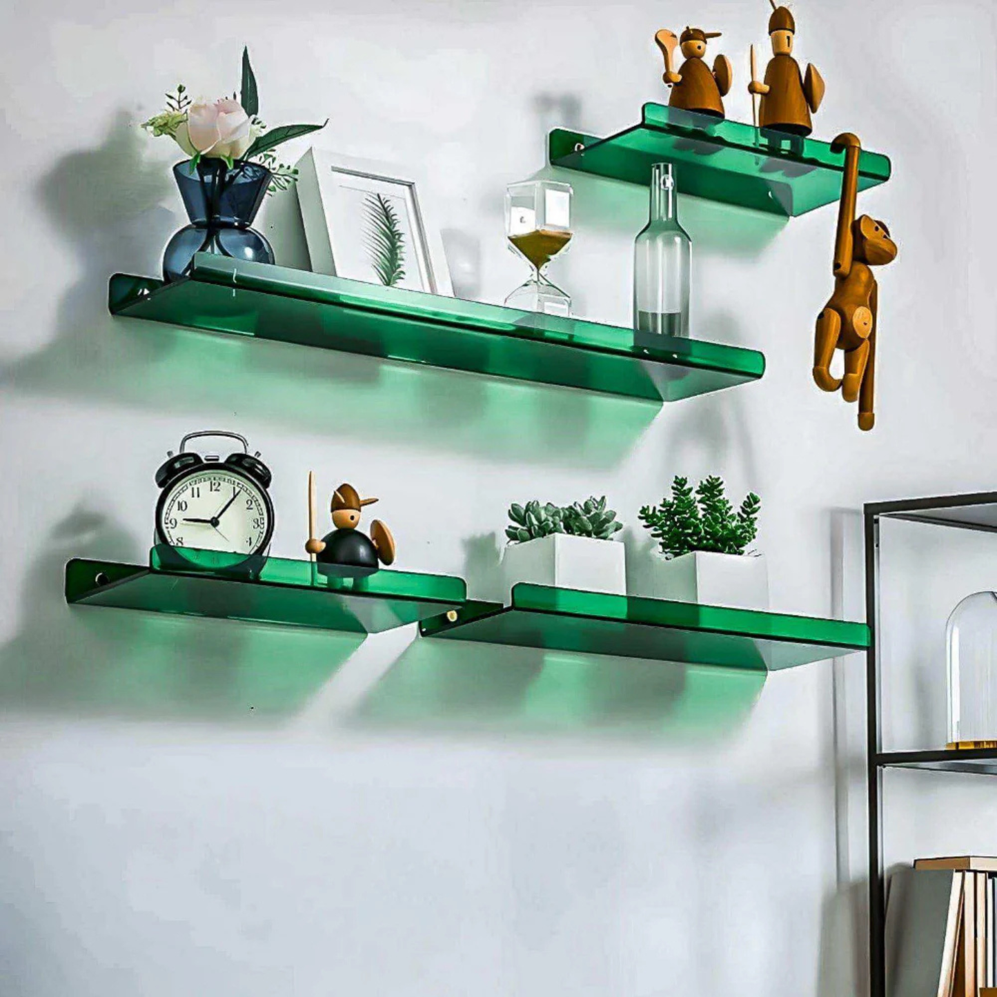 Minimalist Acrylic Floating Wall Shelf for Modern Display and Storage